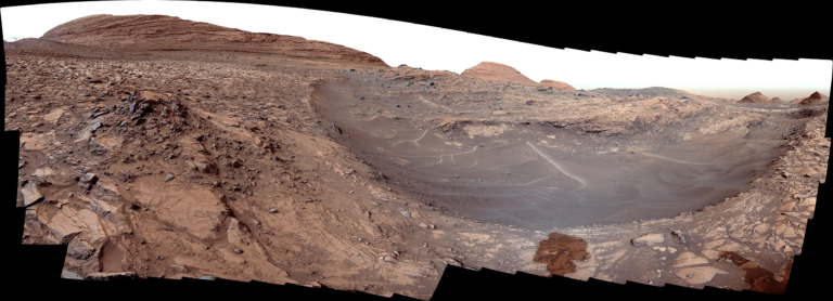 Panorámica del canal Gediz Vallis hecha por Curiosity. Imagen: NASA/JPL-Caltech/MSSS